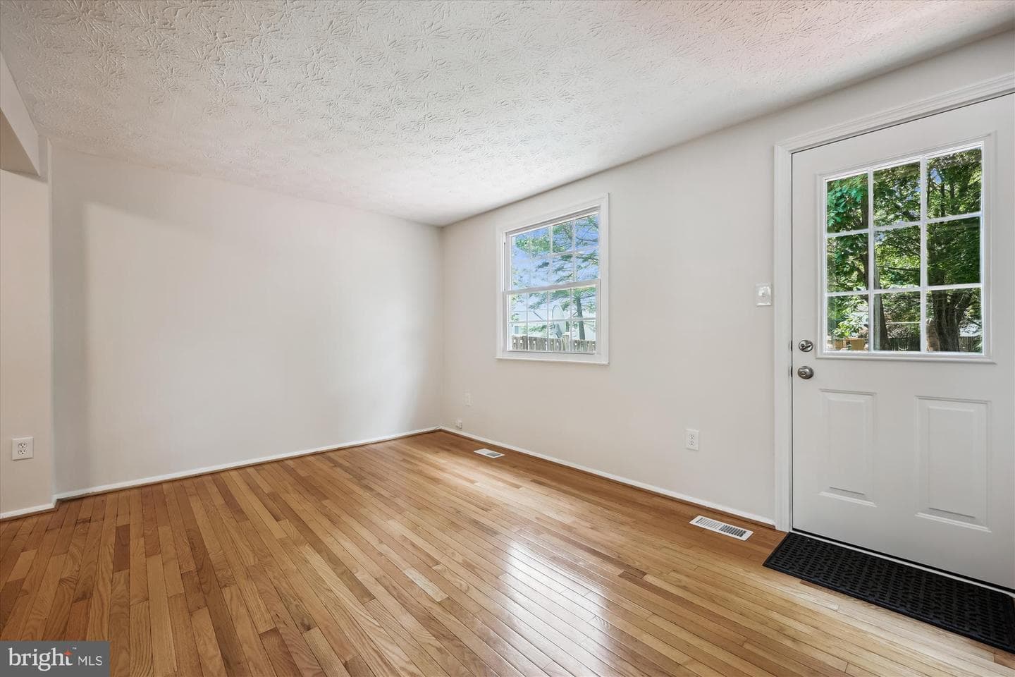 1279 Elm Grove Circle photo 11