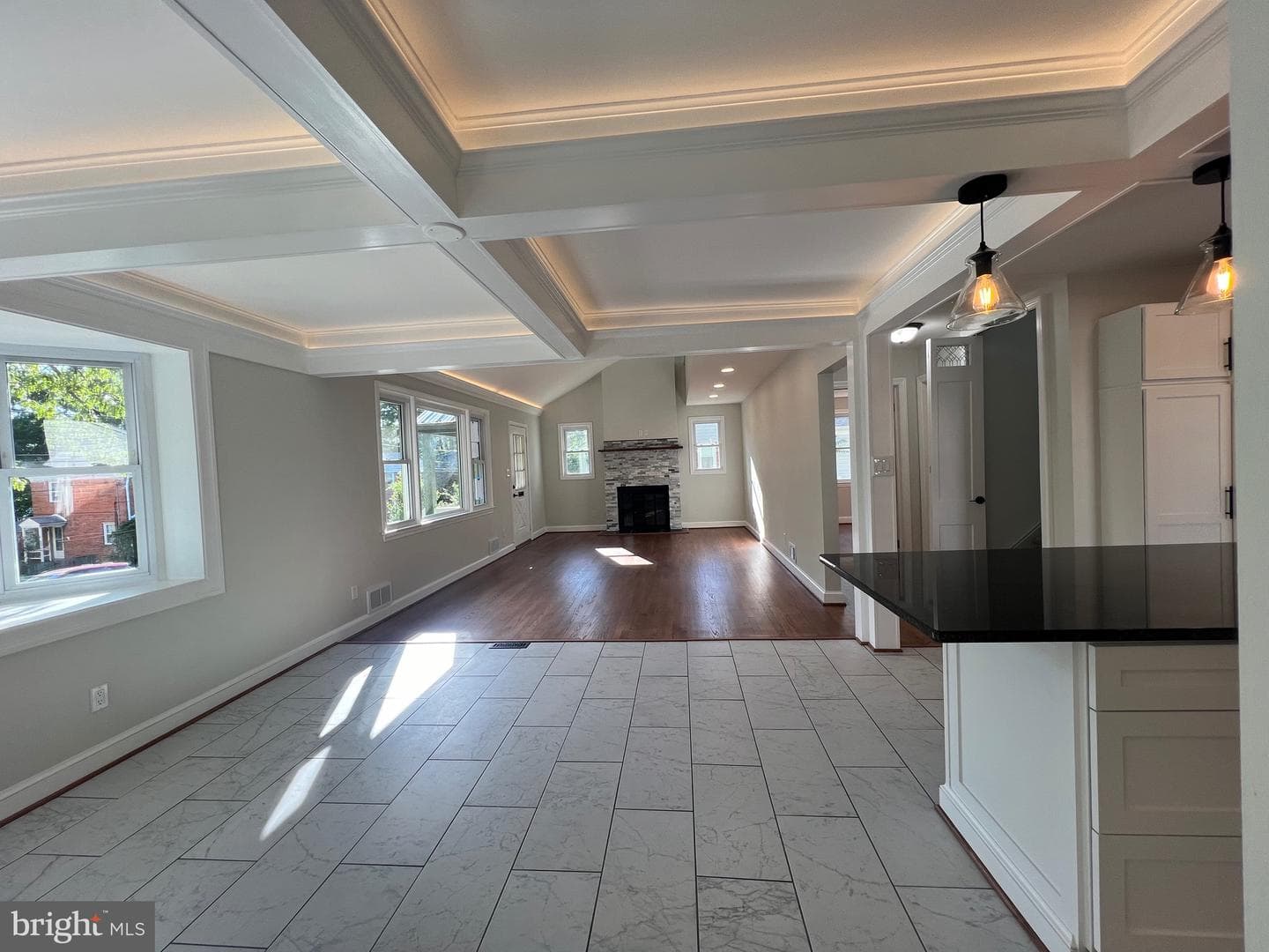 8107 Chester Street photo 28