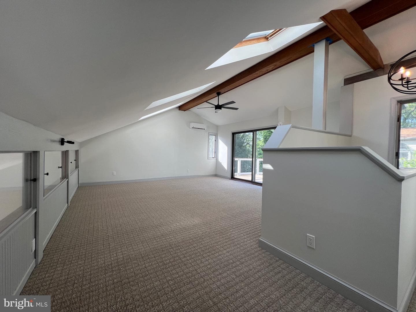 8107 Chester Street photo 38