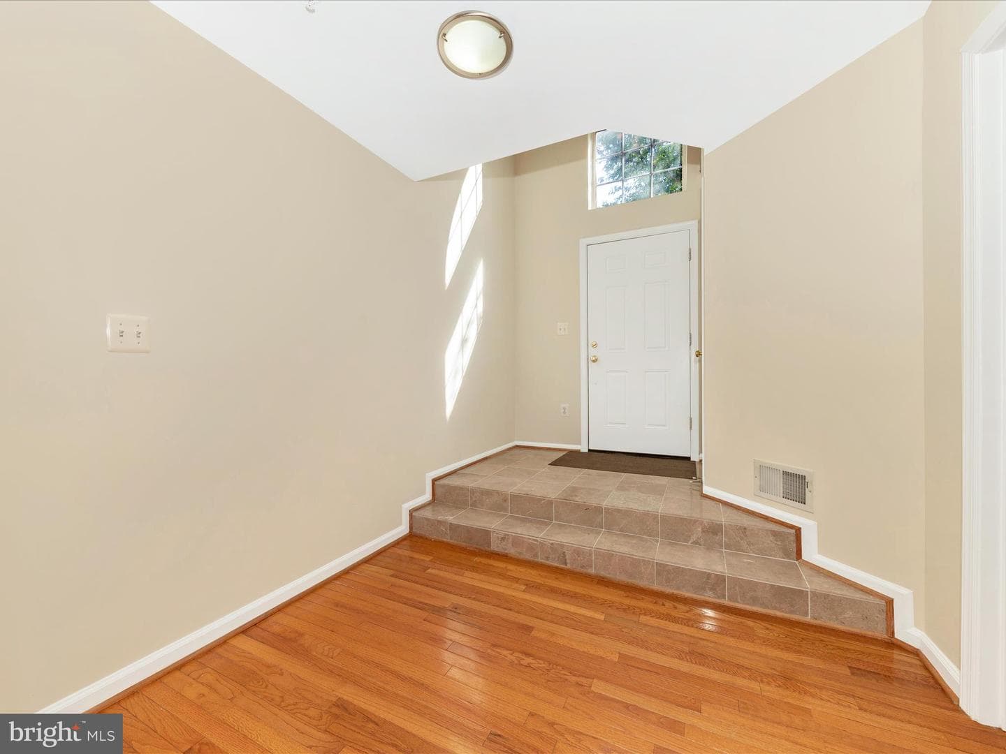 18312 Bailiwick Place photo 2