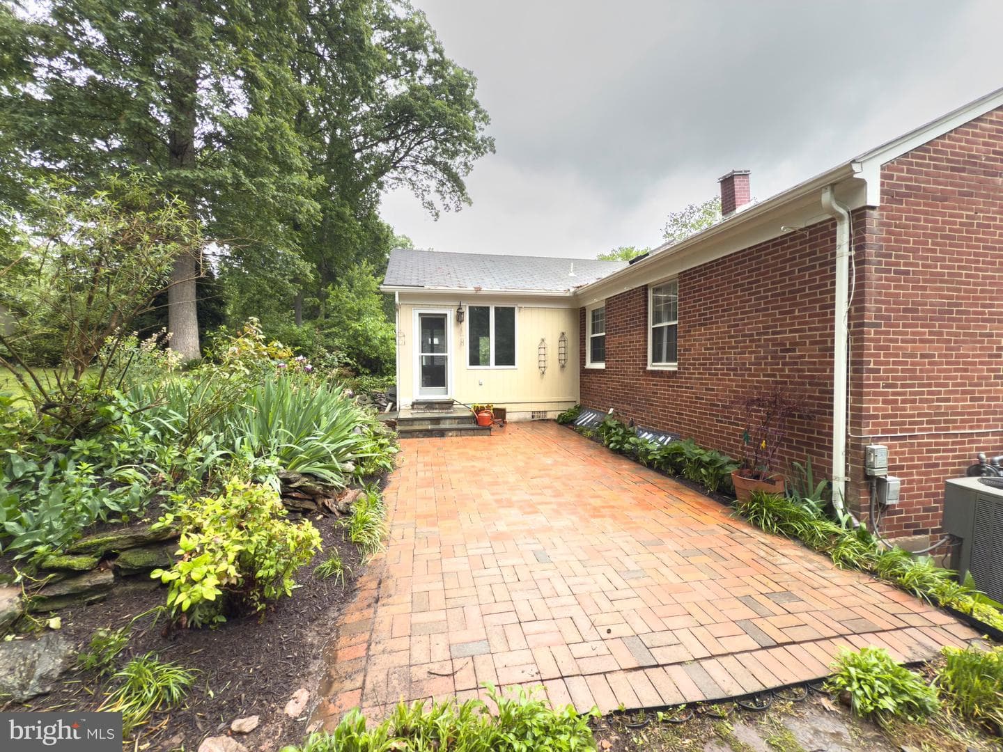 824 Aster Boulevard photo 18