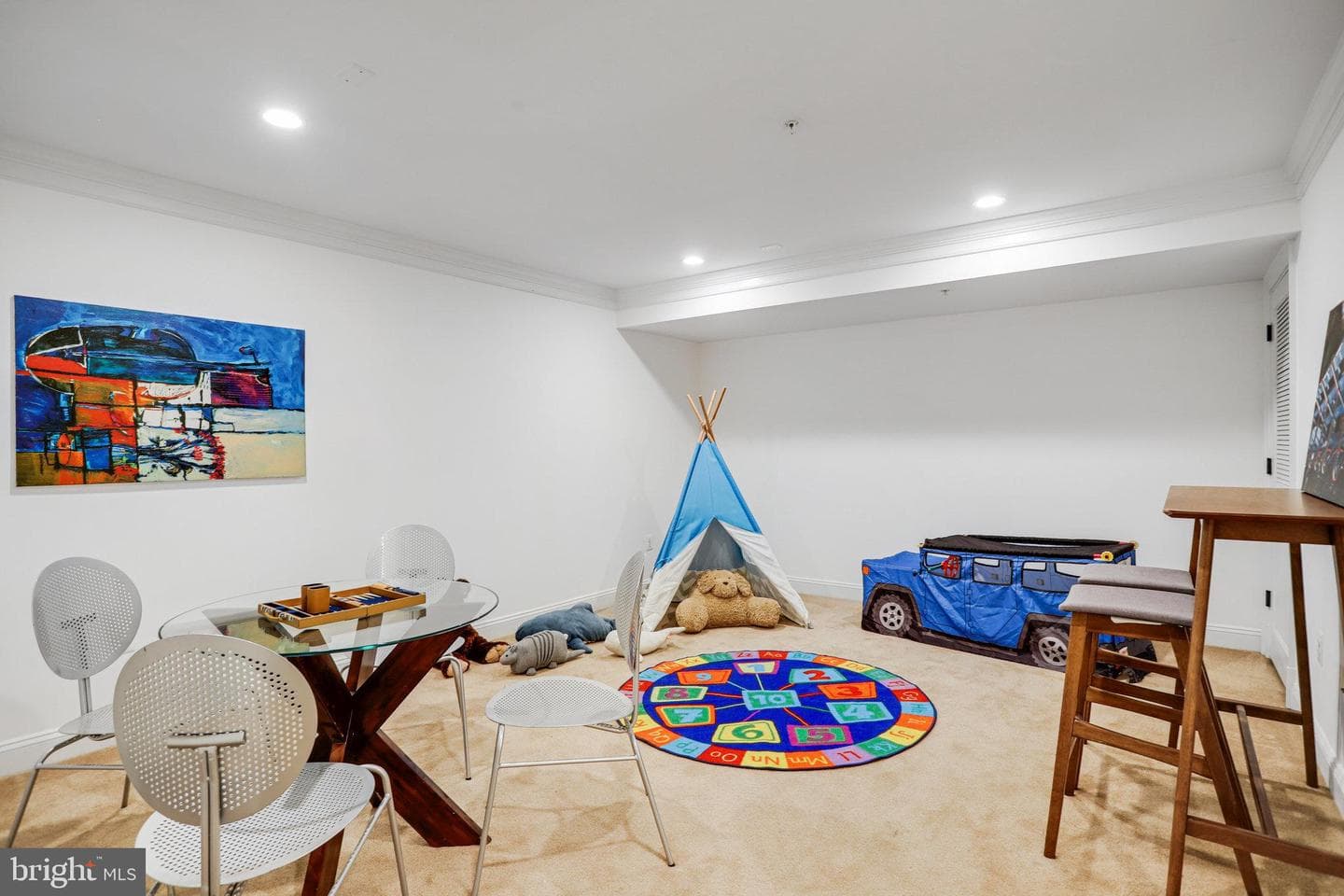 8920 Courts Way photo 40
