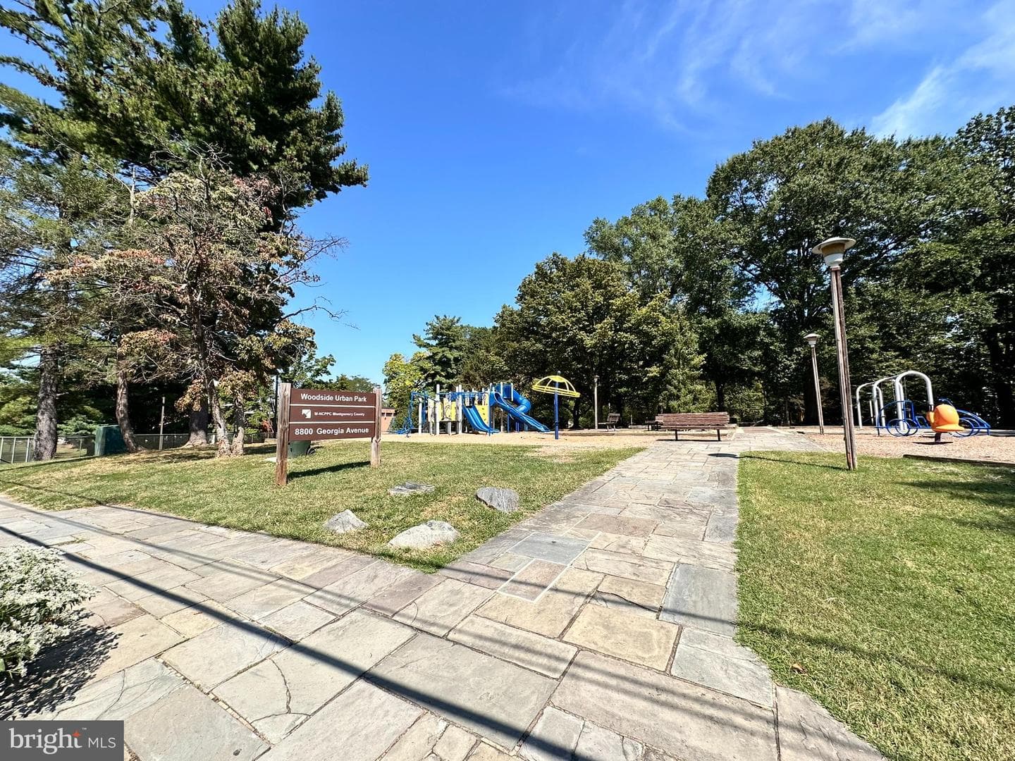 8920 Courts Way photo 44