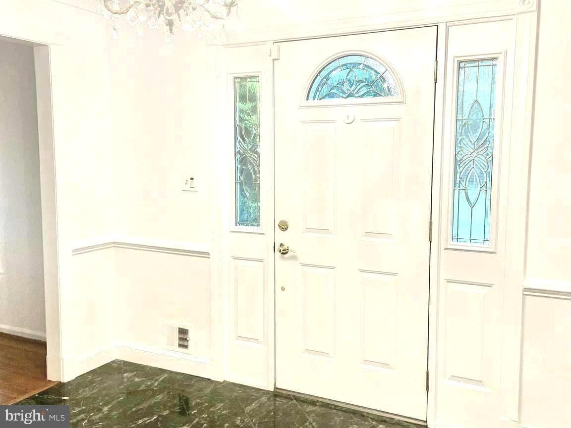 4307 Sunflower Drive photo 9