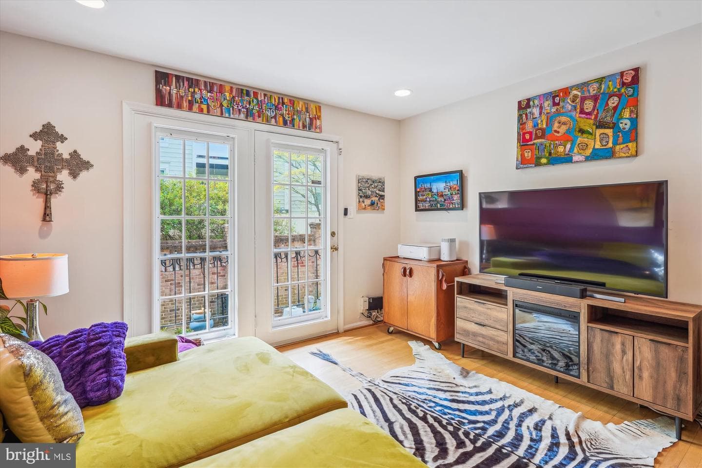 10924 Bloomingdale Drive photo 22