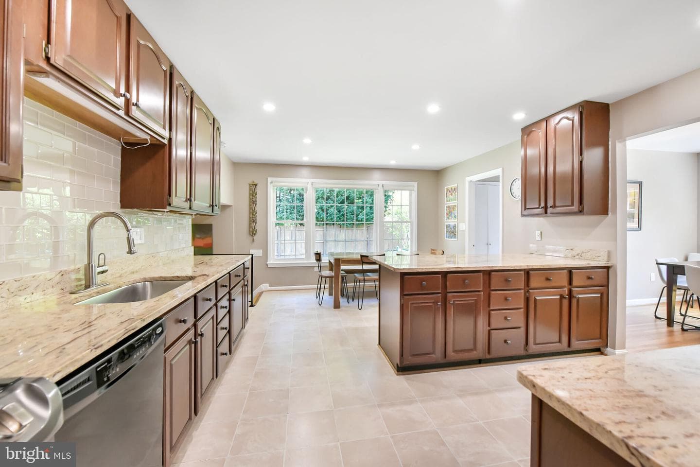 11815 Prestwick Road photo 6