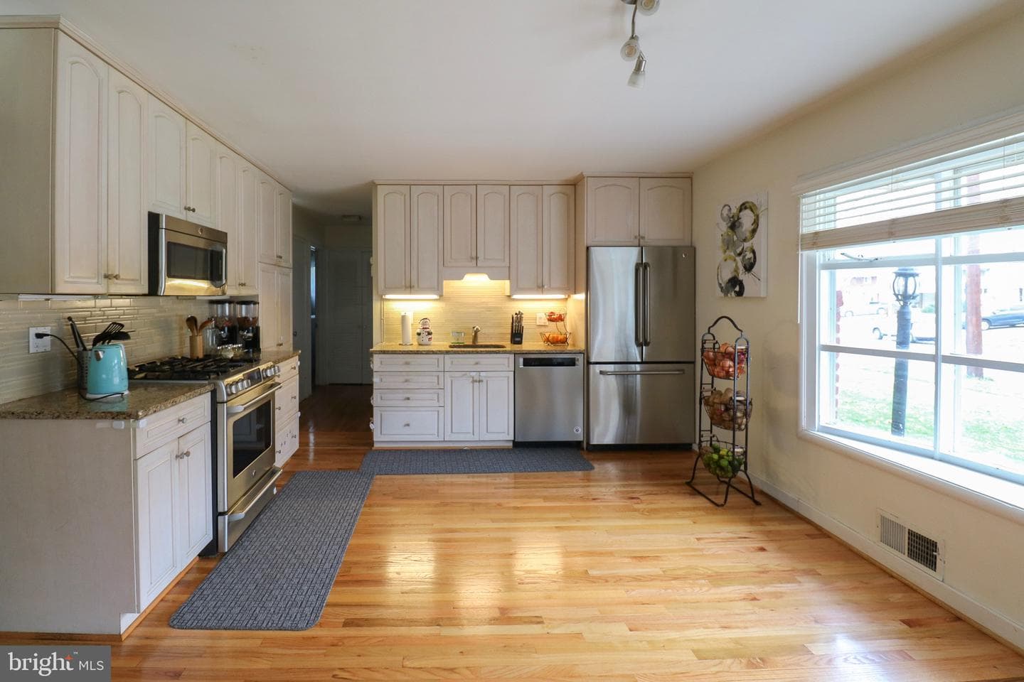 322 Mount Vernon Place photo 7