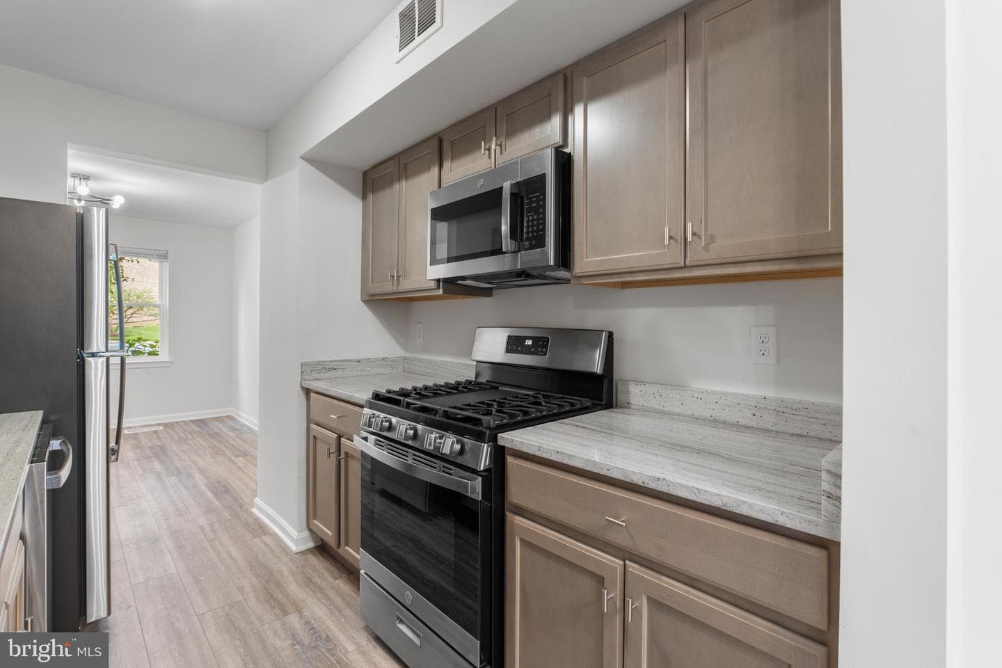 662 West Side Drive #1-H photo 11