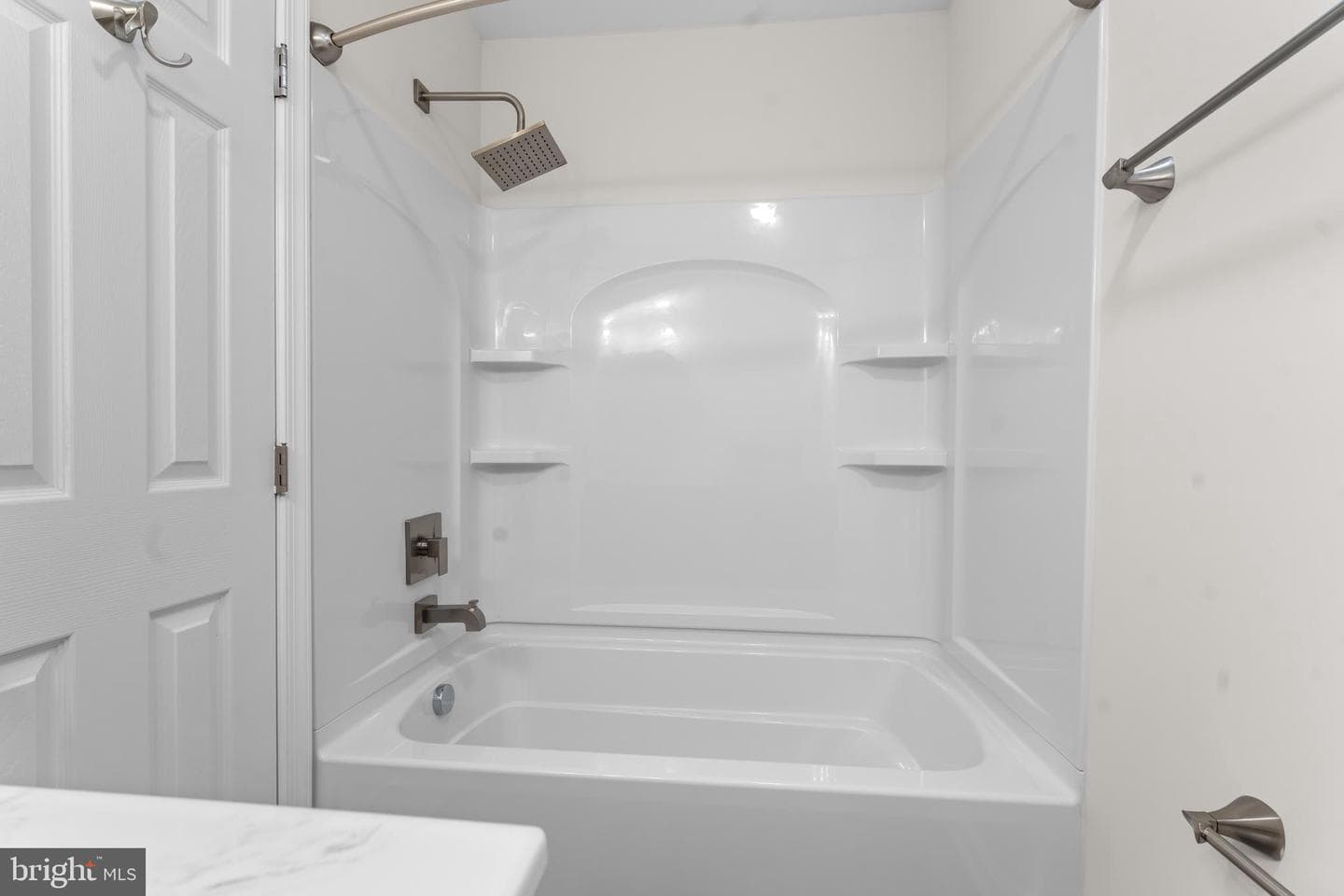 662 West Side Drive #1-H photo 19