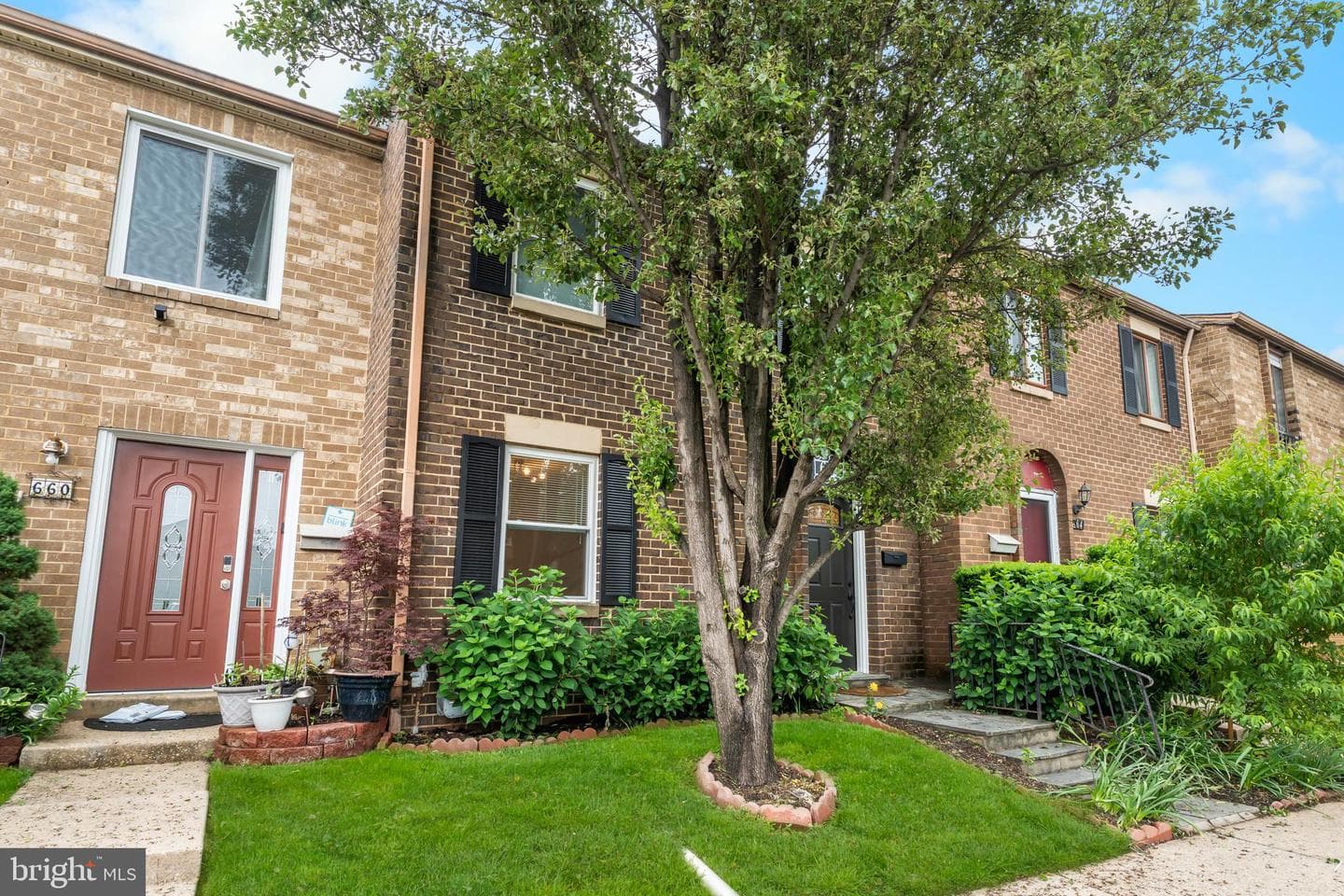662 West Side Drive #1-H photo 3
