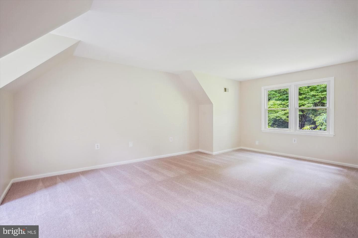 4826 Cherry Valley Drive photo 27