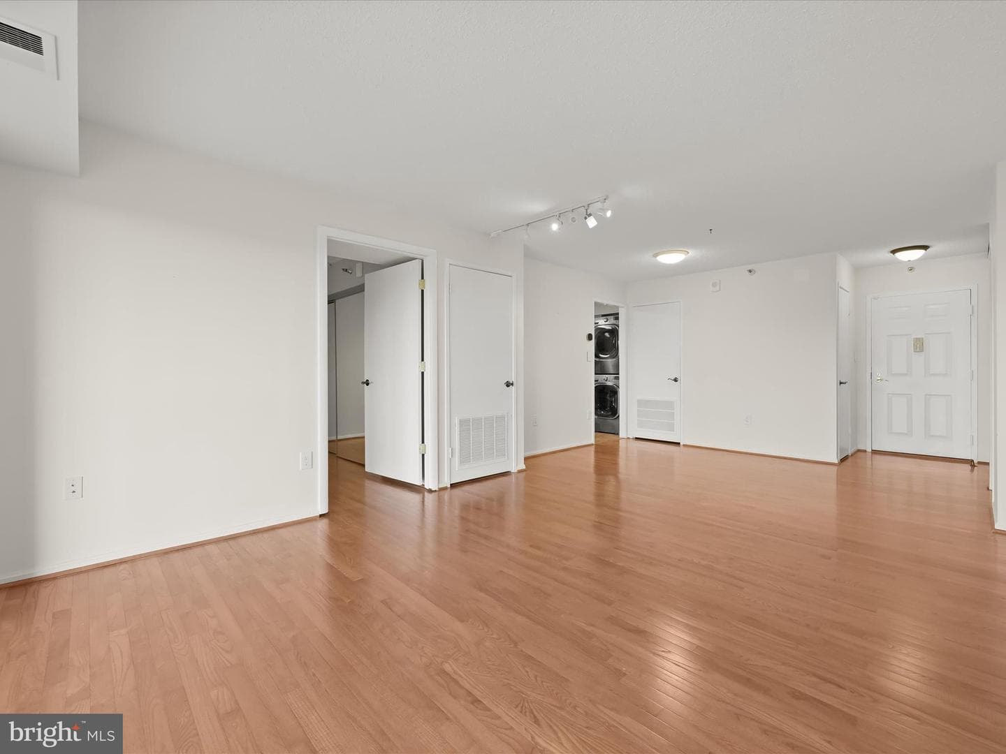 15107 Interlachen Drive #2-919 photo 13