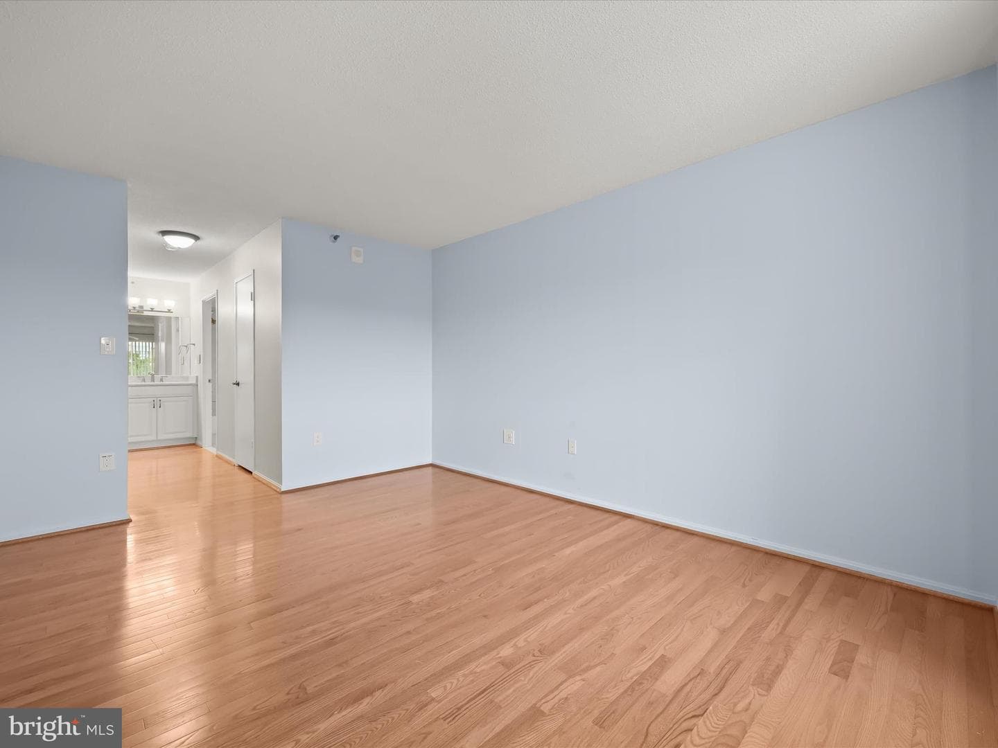 15107 Interlachen Drive #2-919 photo 22