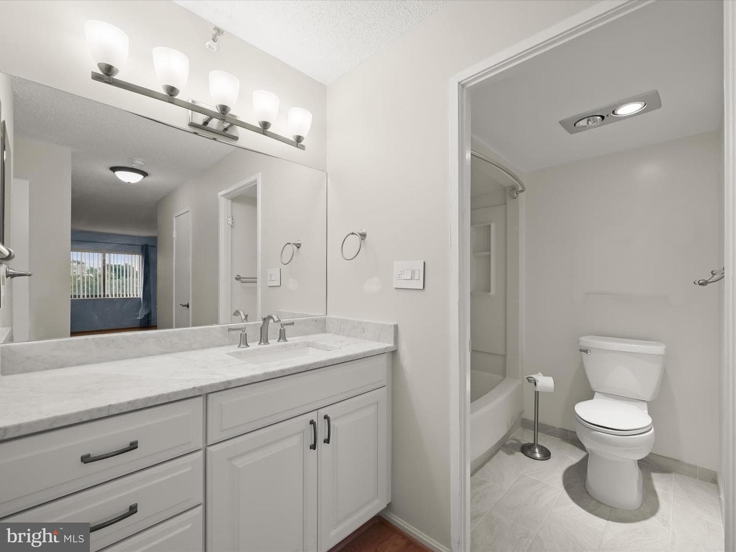 15107 Interlachen Drive #2-919 photo 23