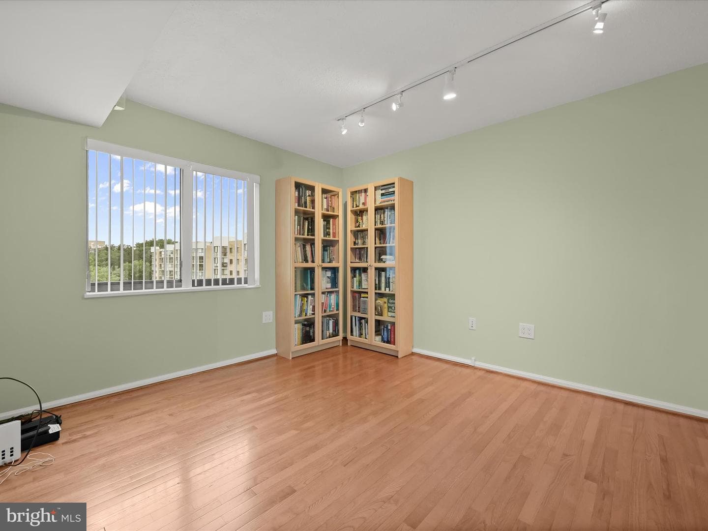 15107 Interlachen Drive #2-919 photo 24