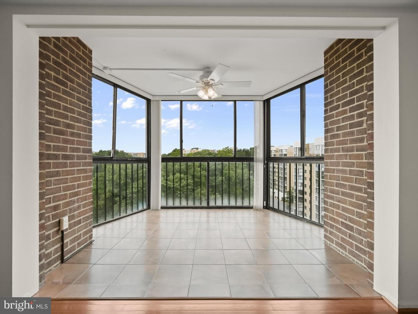 15107 Interlachen Drive #2-919 photo 7