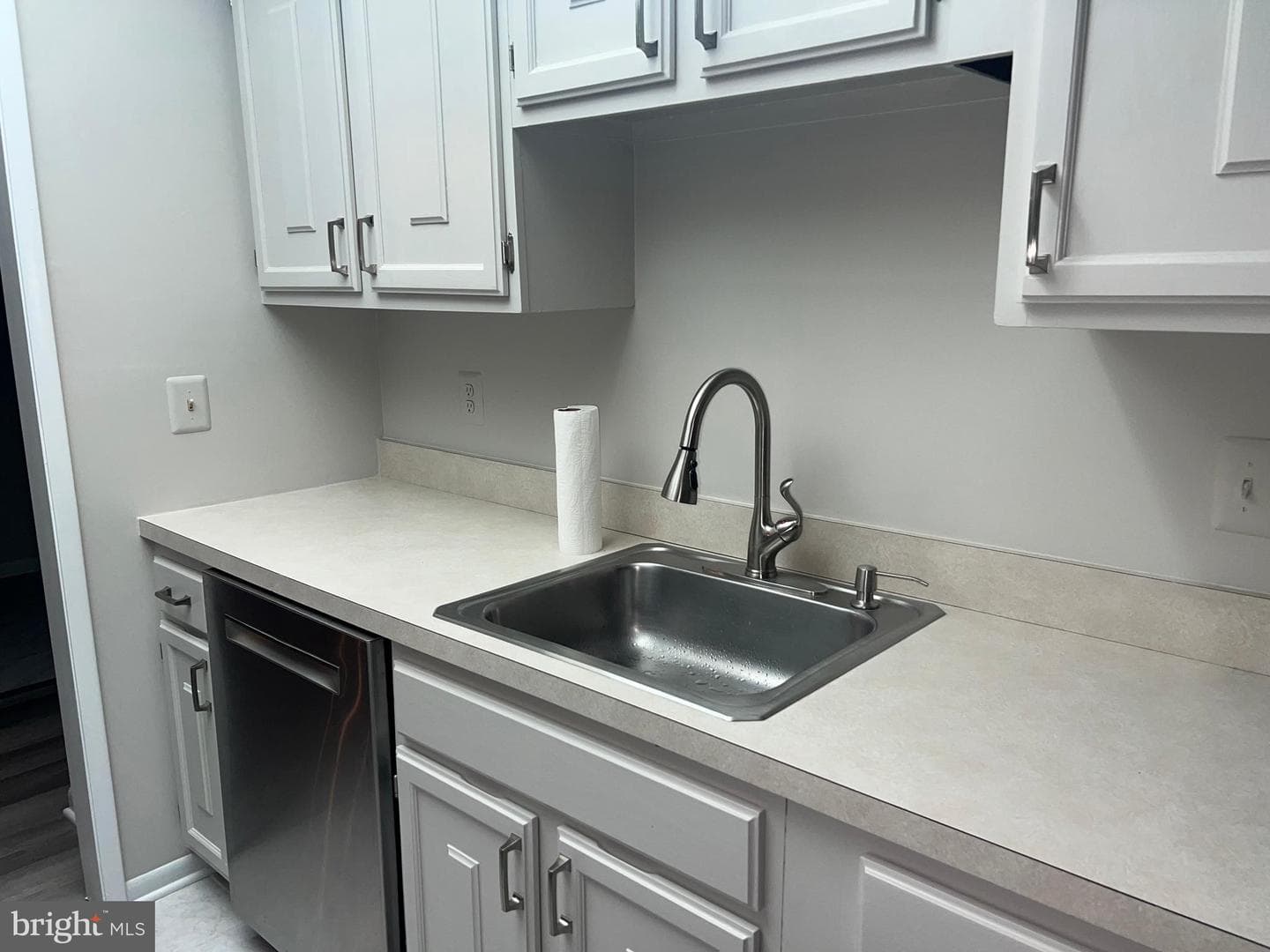 15300 Beaverbrook Court #88-2b photo 10