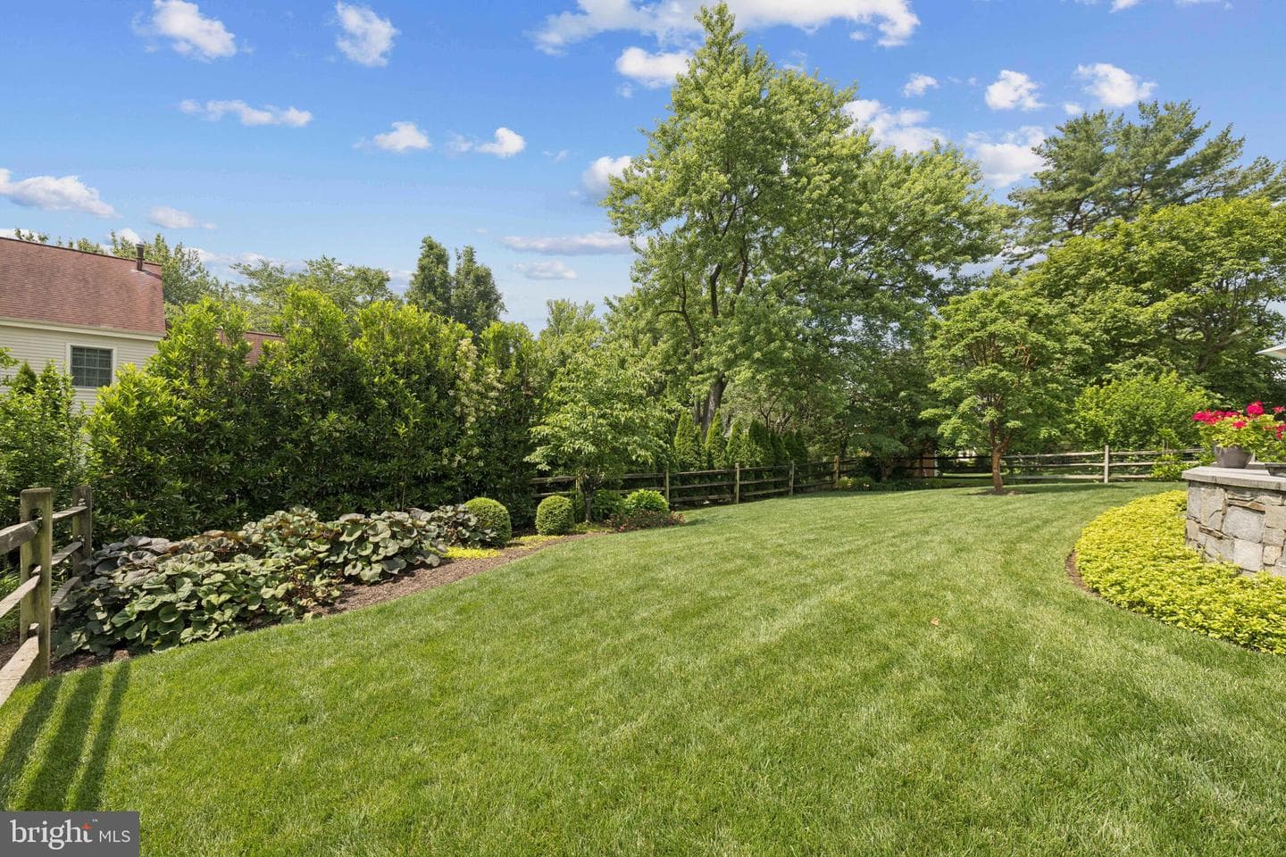 706 Fordham Street photo 46