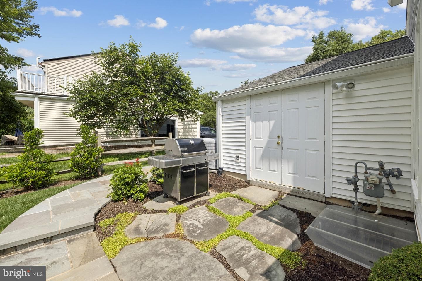 706 Fordham Street photo 47