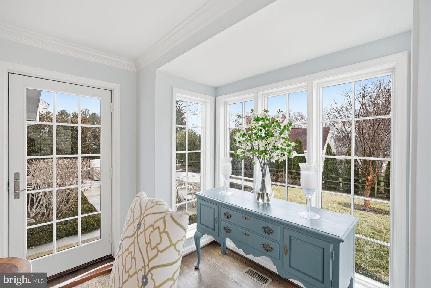 706 Fordham Street photo 9