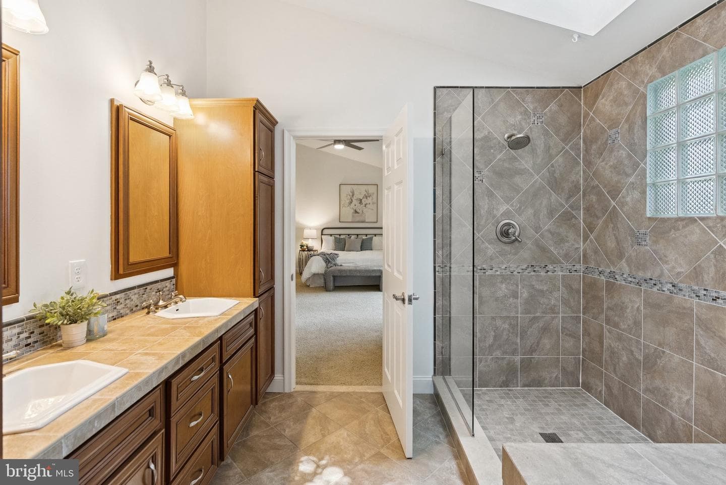314 Beall Avenue photo 23