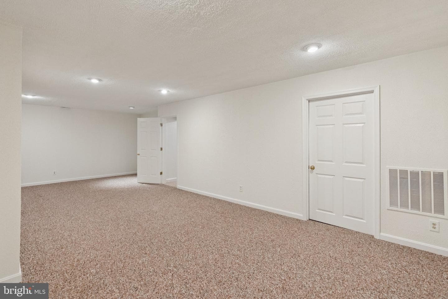 314 Beall Avenue photo 41