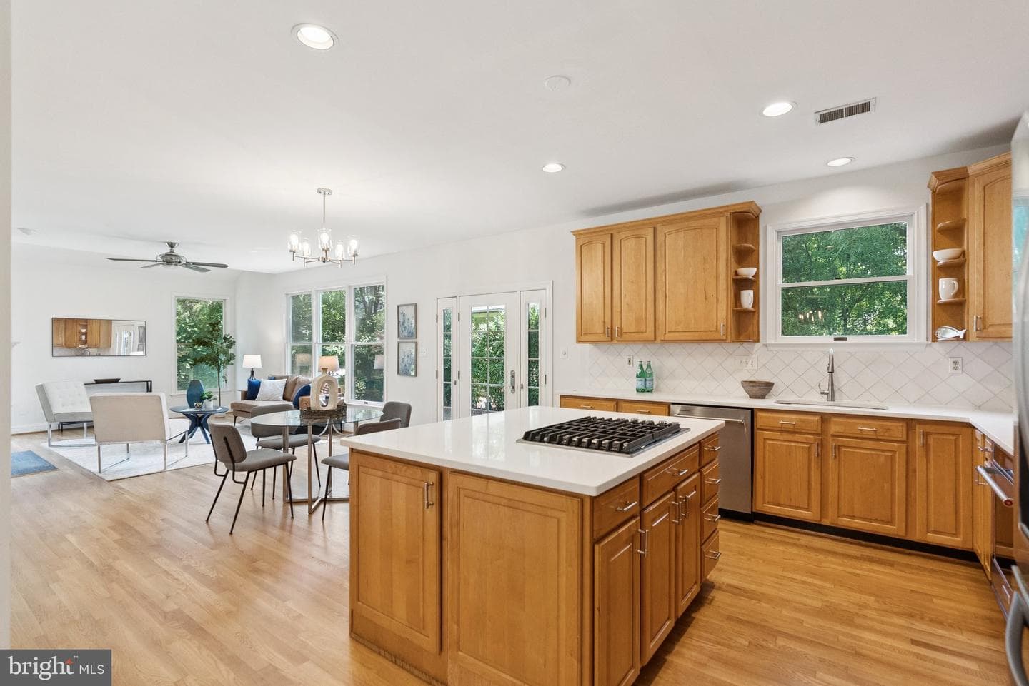 314 Beall Avenue photo 8