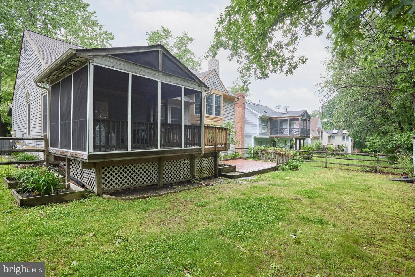 2723 Deer Ridge Drive photo 19