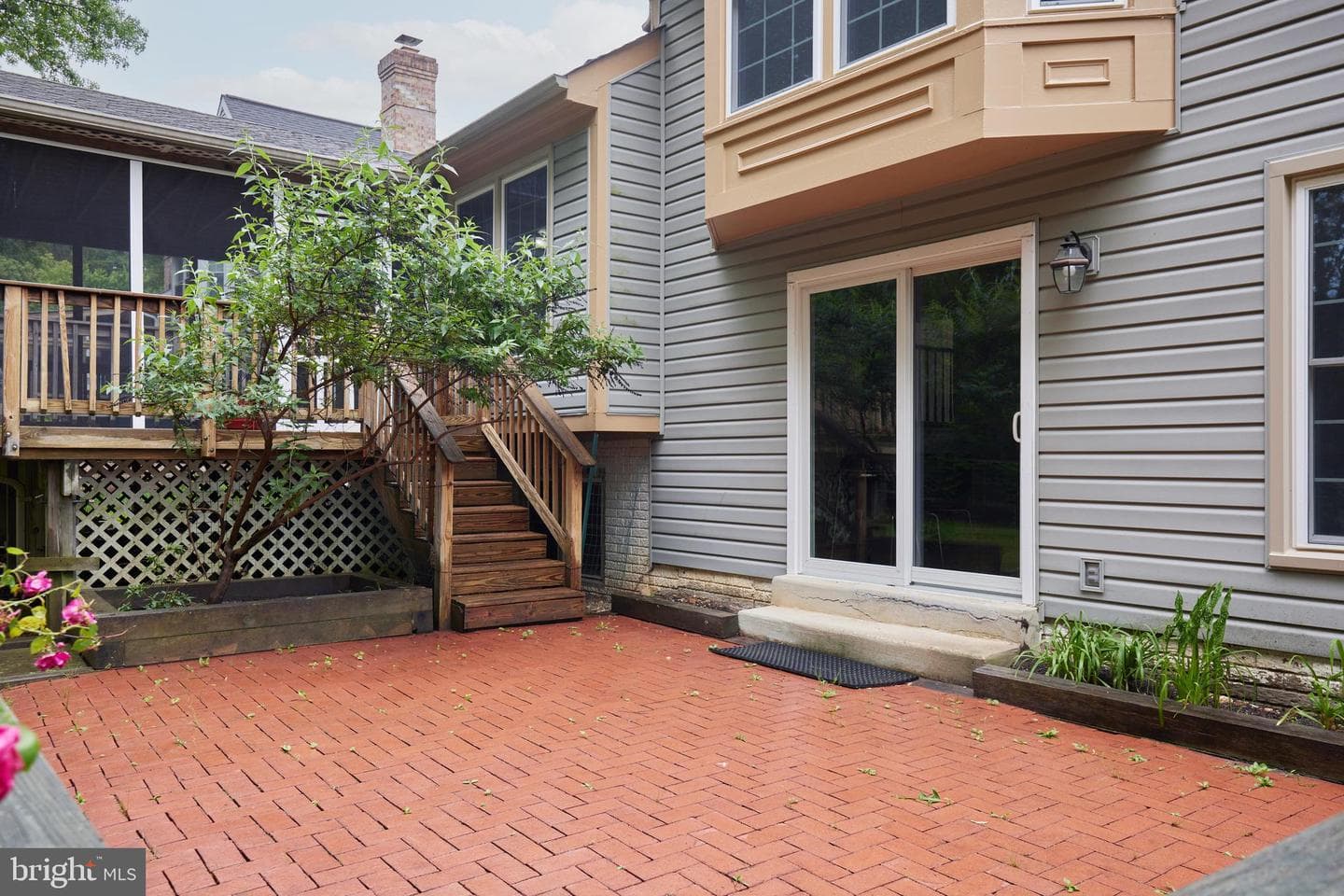 2723 Deer Ridge Drive photo 20