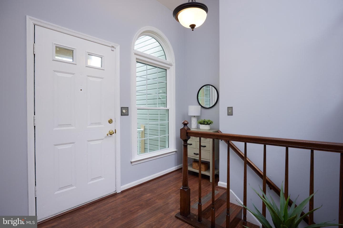 2723 Deer Ridge Drive photo 4