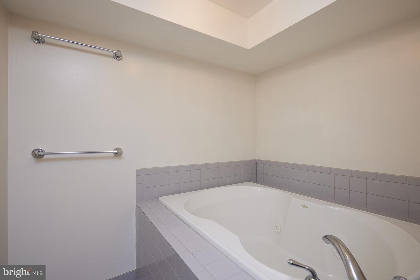 2723 Deer Ridge Drive photo 41