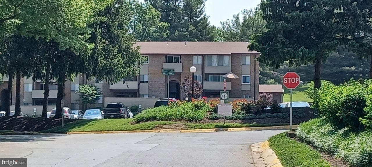 19435 Brassie Place #201 photo 2