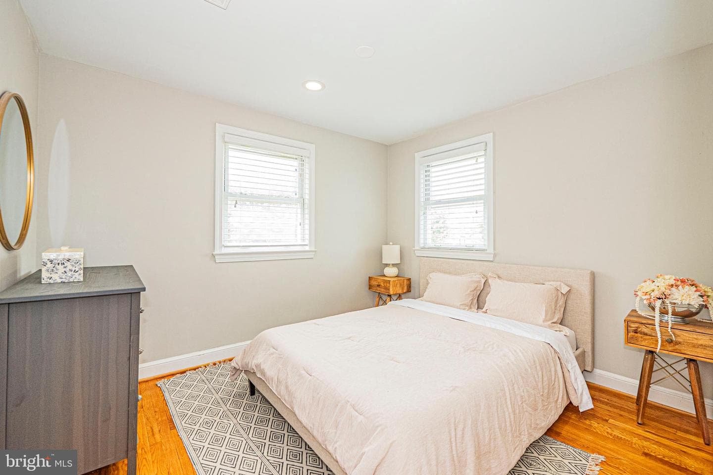 10021 Lorain Avenue photo 34