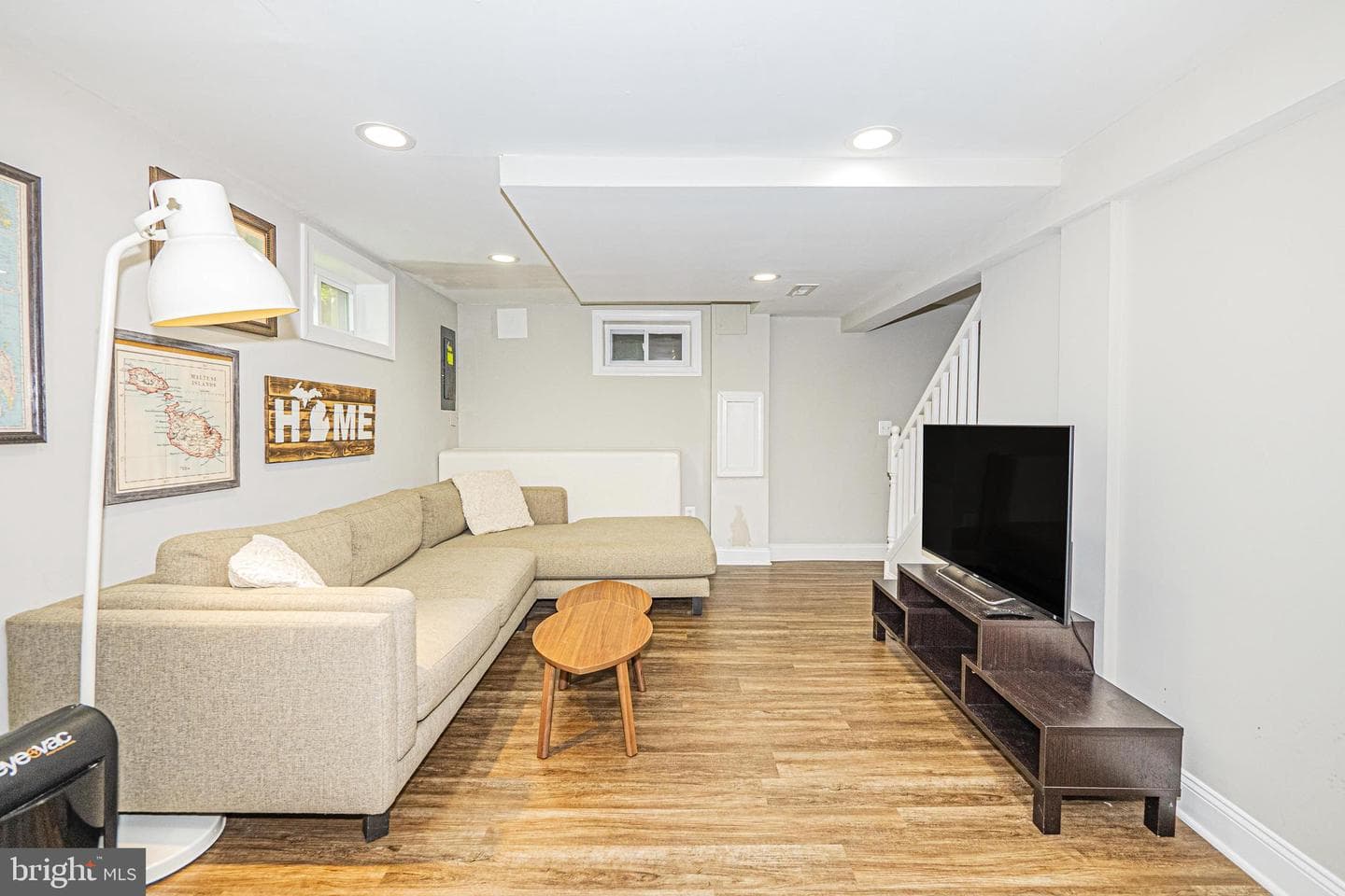 10021 Lorain Avenue photo 37