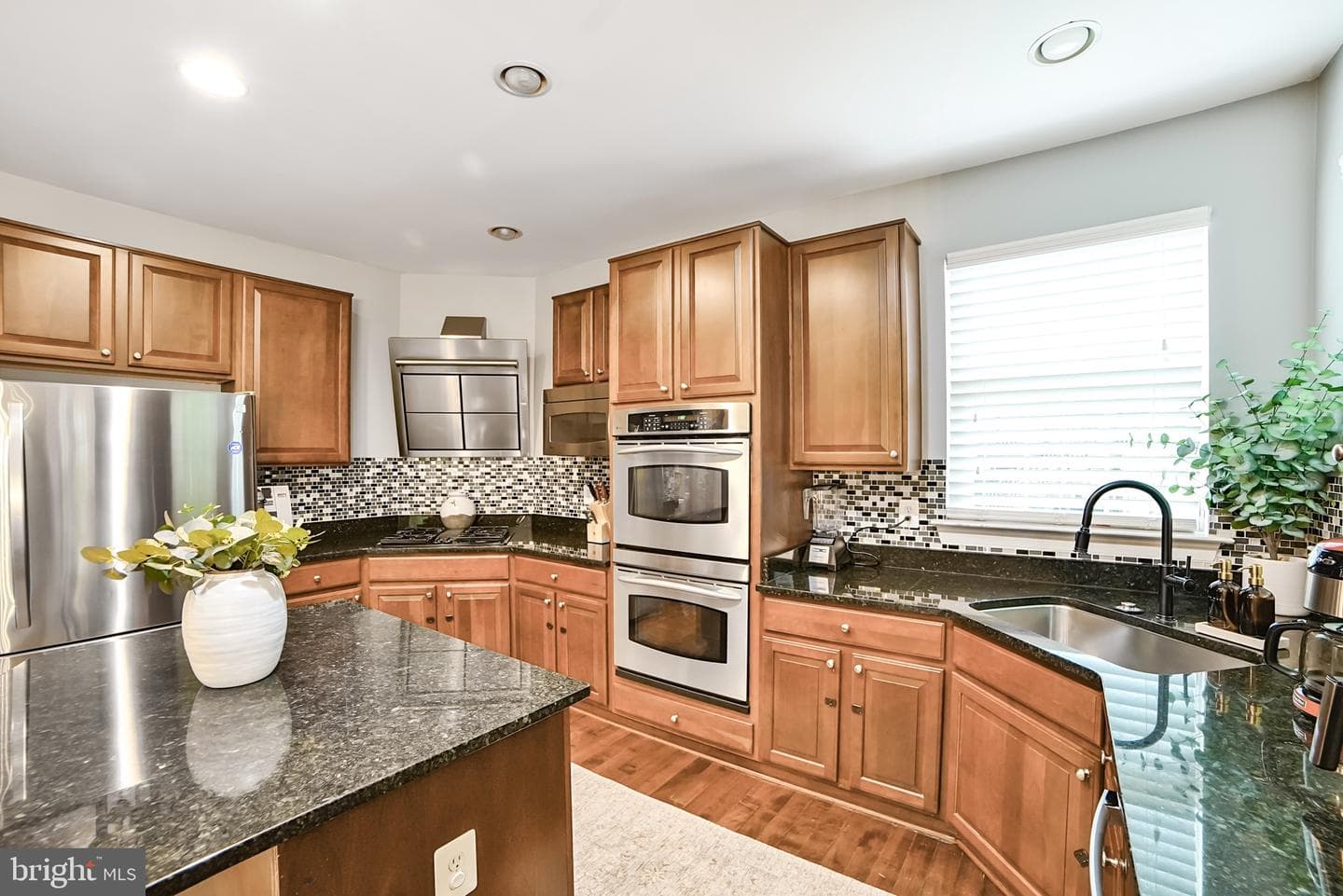 14414 Bonifant Park Place photo 10