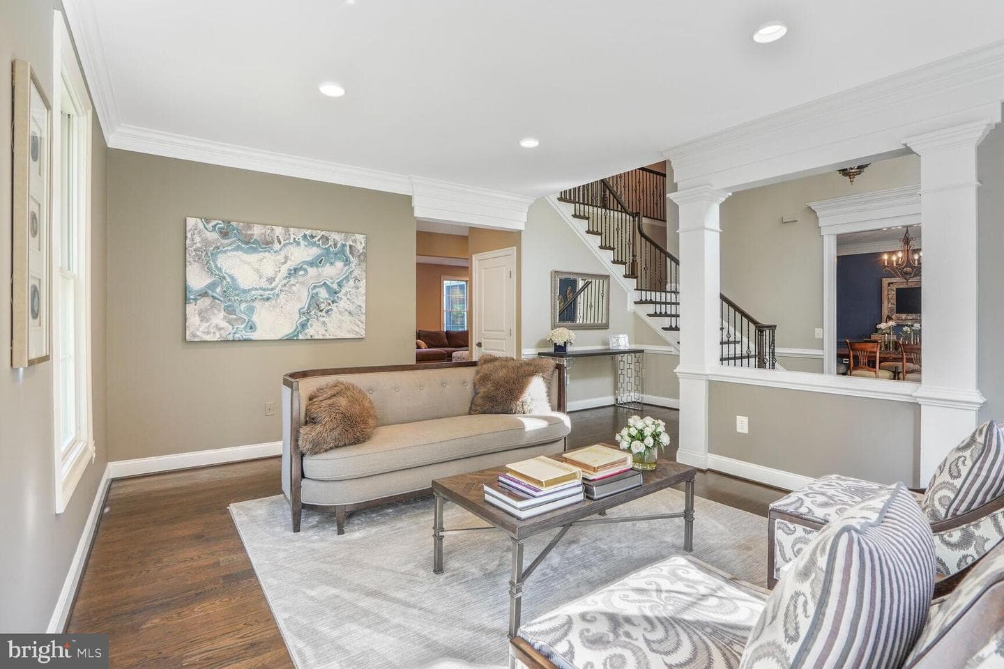10701 Hunting Lane photo 14