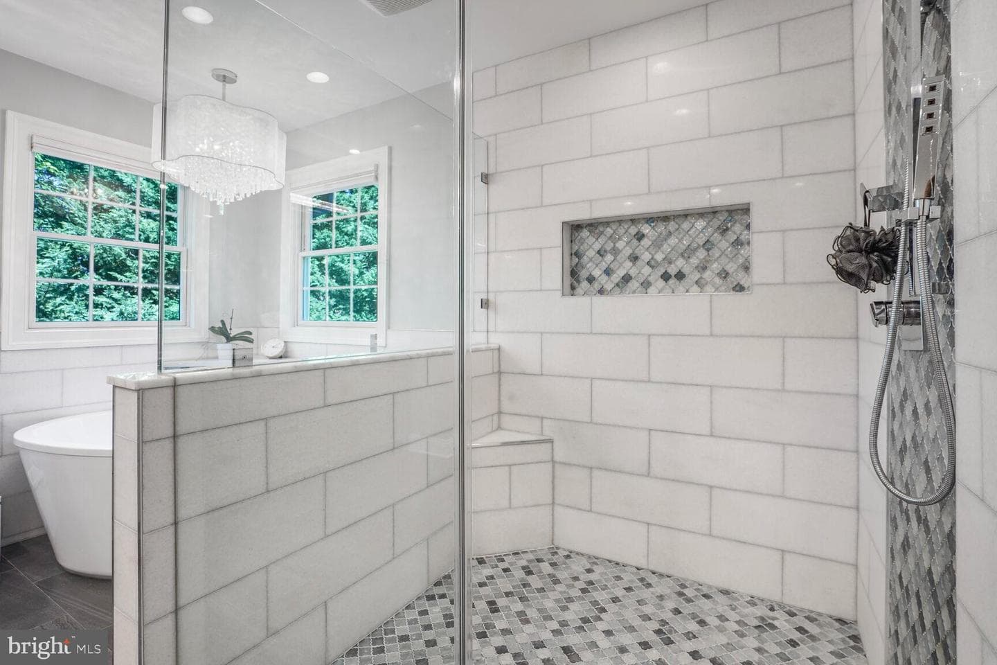 10701 Hunting Lane photo 43