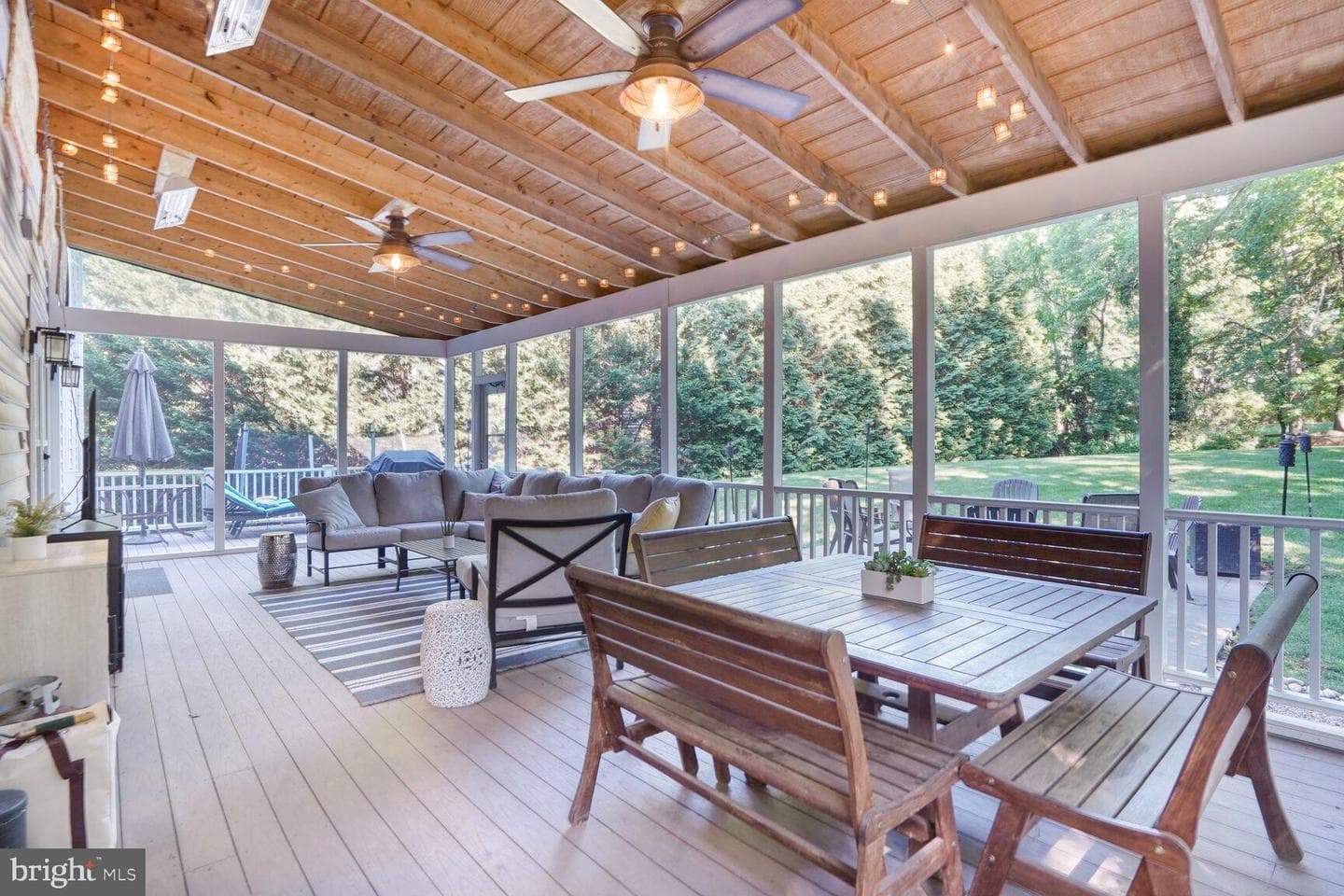10701 Hunting Lane photo 68