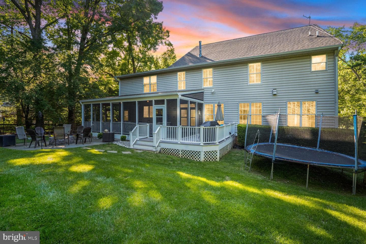 10701 Hunting Lane photo 82