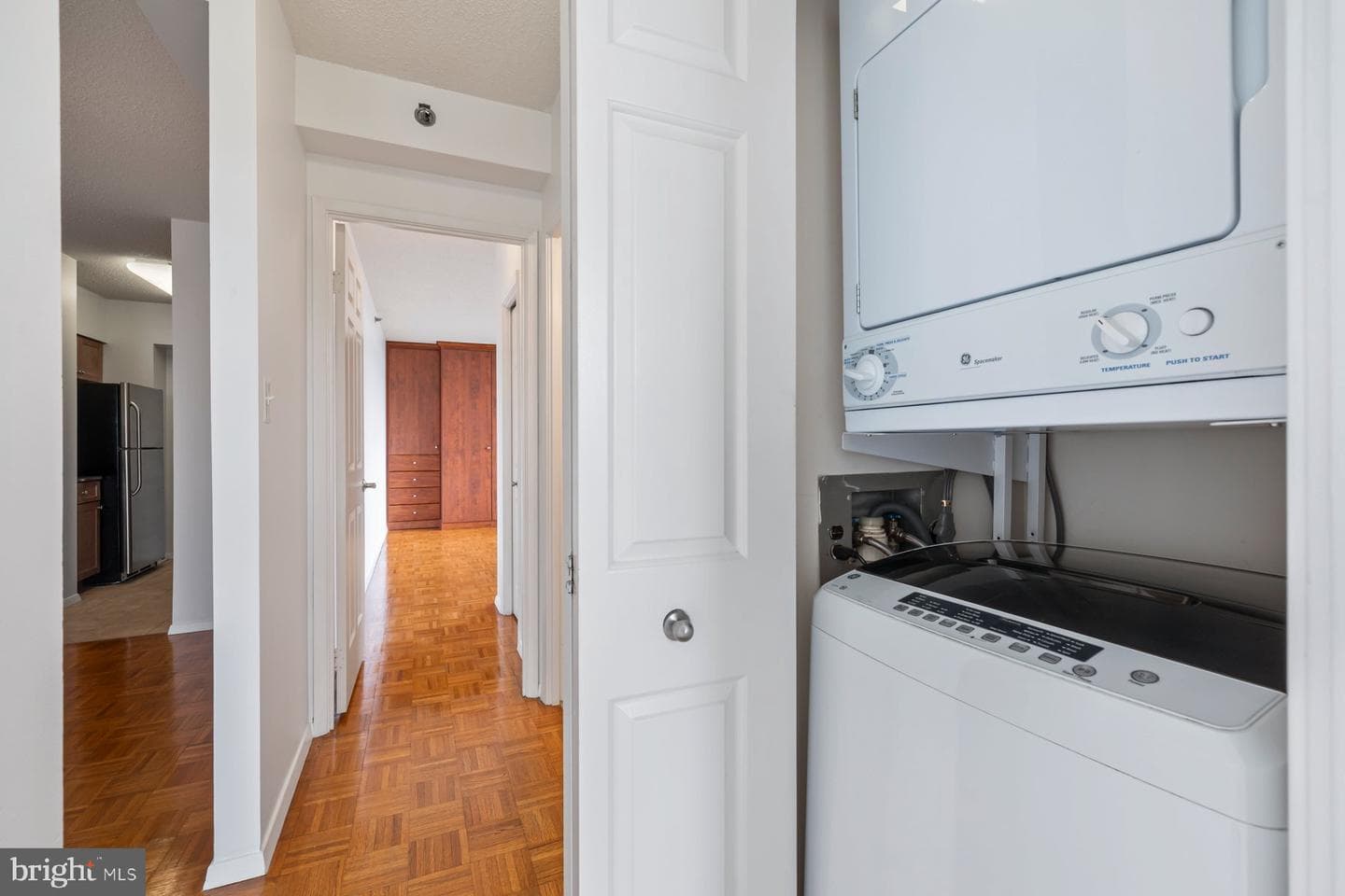 4801 Fairmont Avenue #804 photo 31