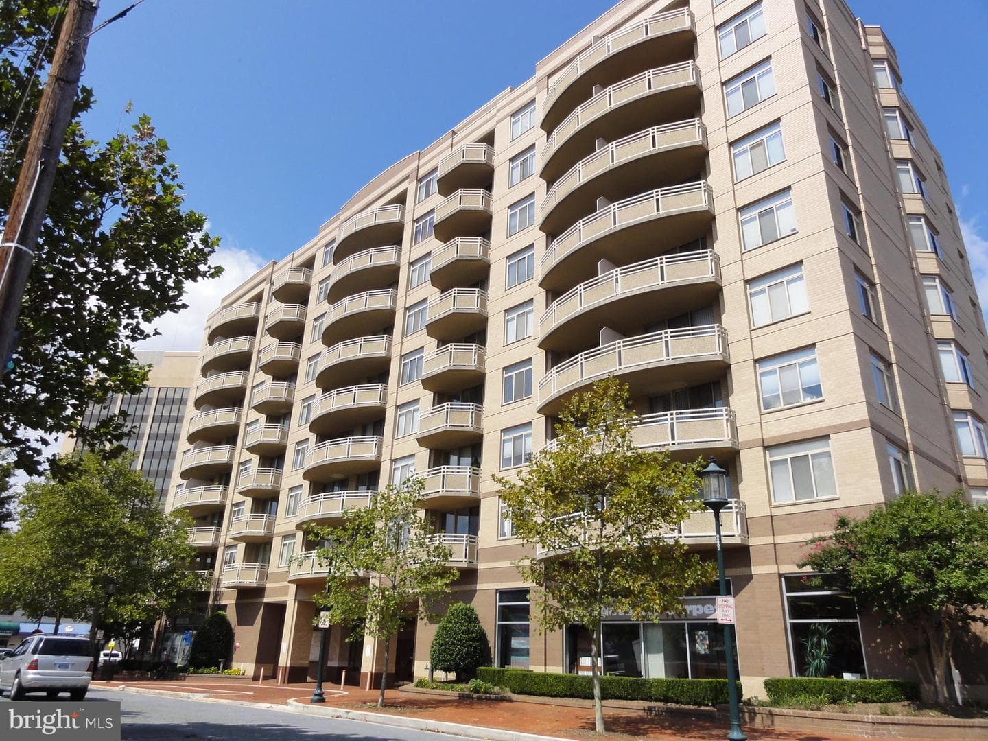 4801 Fairmont Avenue #804 photo 37