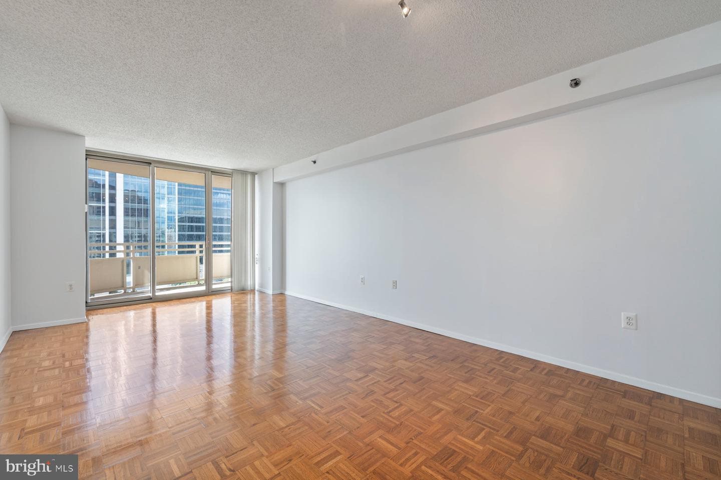 4801 Fairmont Avenue #804 photo 4
