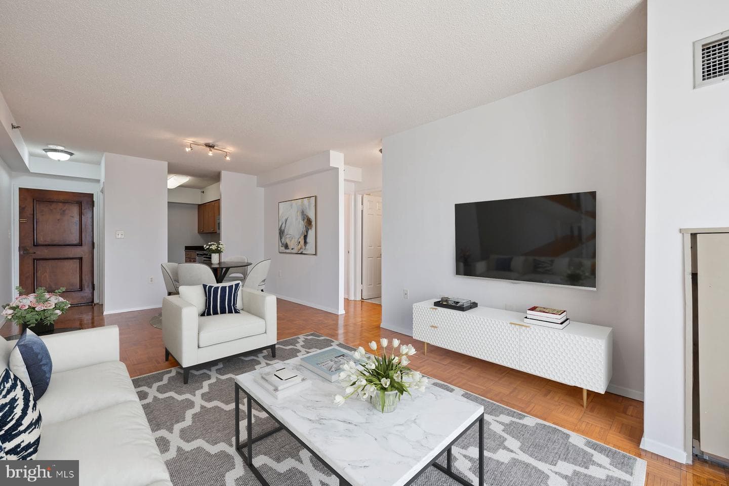 4801 Fairmont Avenue #804 photo 5