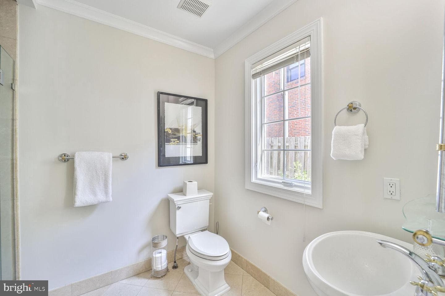 4828 Leland Street photo 10