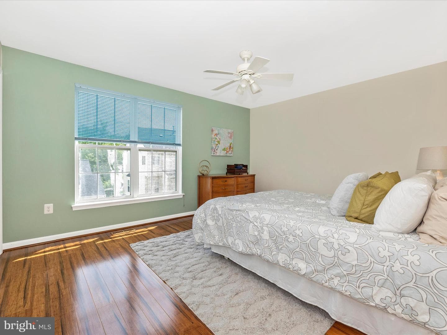 21405 Emerald Drive photo 21