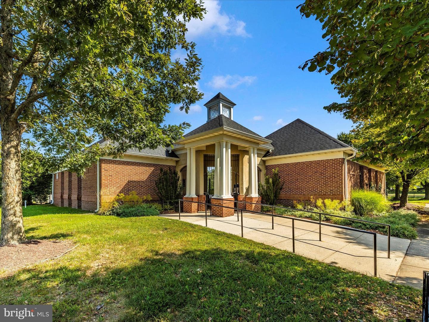 21405 Emerald Drive photo 45