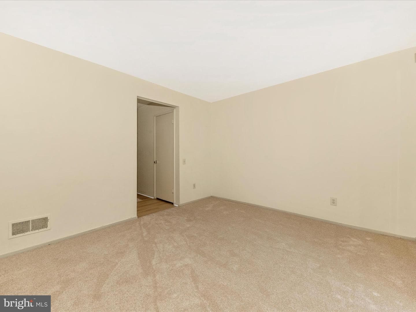 9650 Marston Lane photo 6