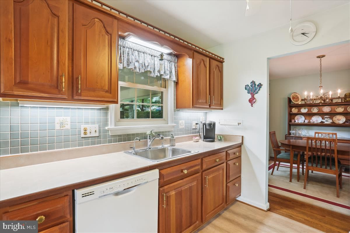 12810 Stonecrest Drive photo 8