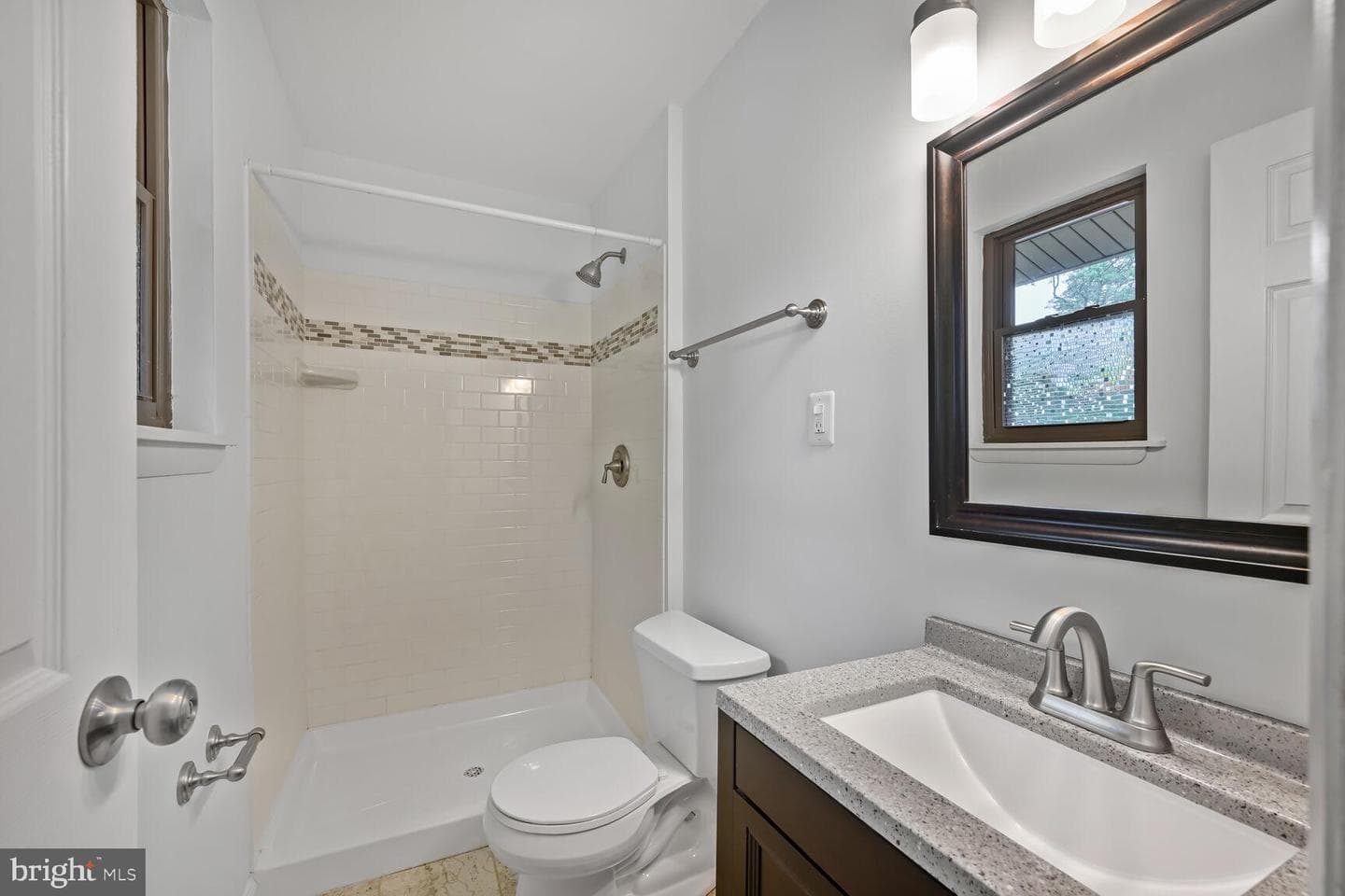 7848 Briardale Terrace photo 11