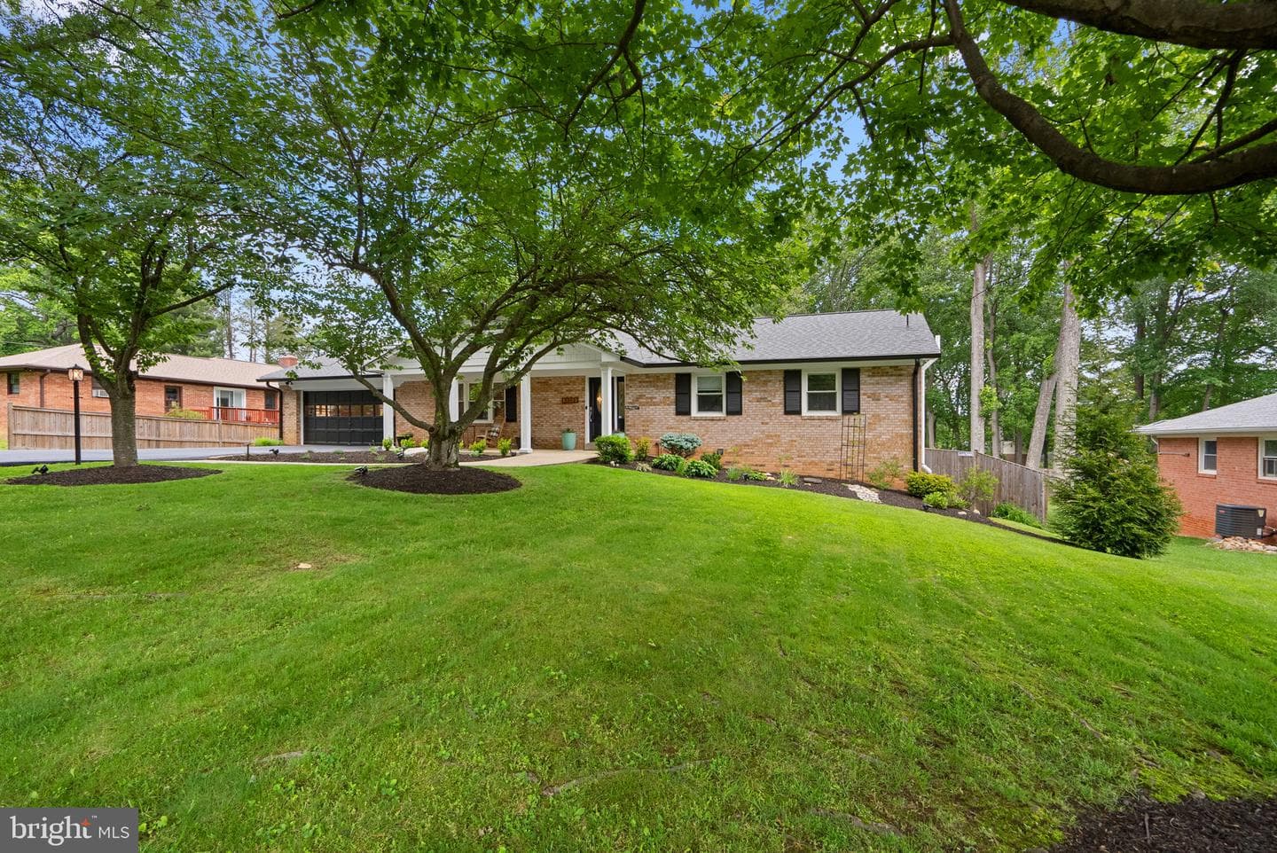 2302 Solmar Drive photo 32